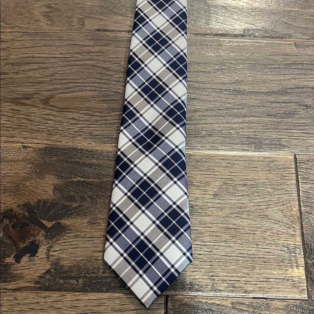 The Tie Bar Navy and Cream Plaid Tie
